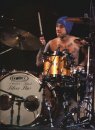 Travis Barker фотография #23 (источник - https://vk.com/id575195)