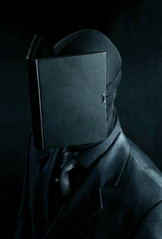 Dark Captain фотография #2